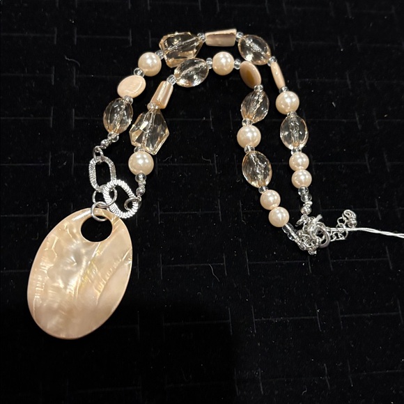 Necklace - Picture 1 of 1